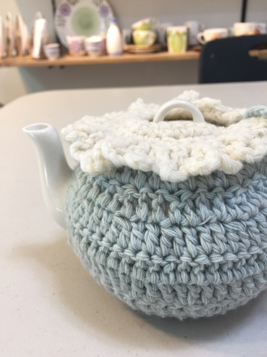 Sky Blue Tiocoji teapot Included Knitting goggles 