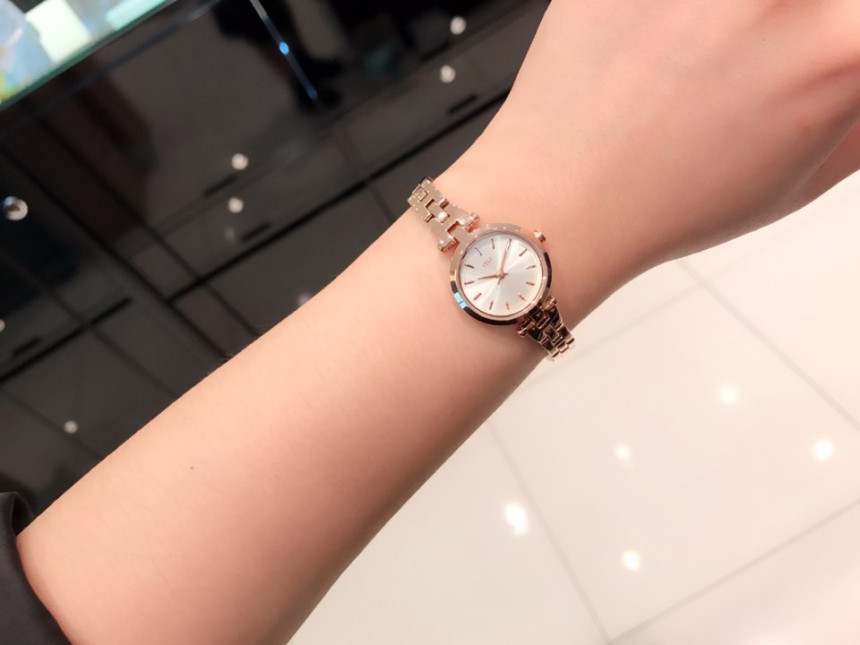 <b><p>OST Tidy Daily Metal Watch OTW117512TPPOTW117502TS</p></b><b><p>OST すっきりデイリーメタル時計OTW117512TPPOTW117502TSS</p></b><br /><br /><p align='center'>