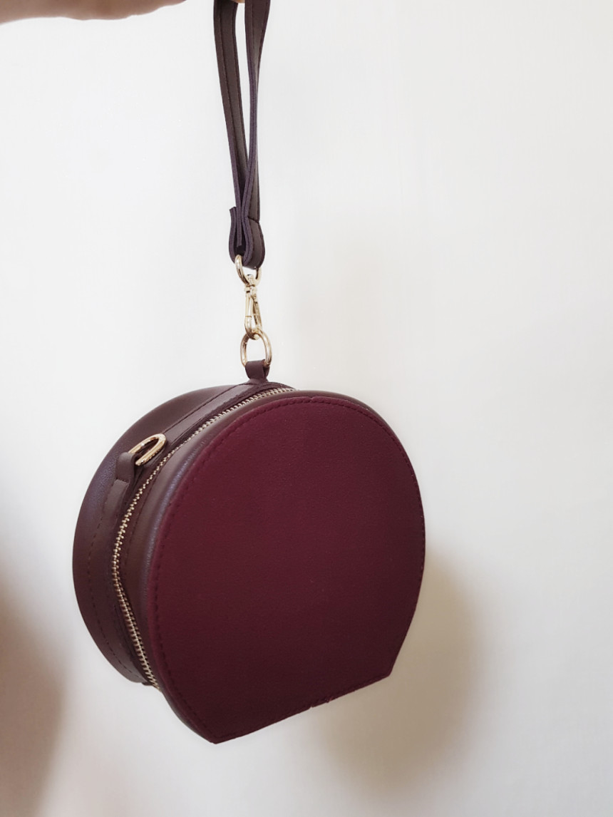 New mini-size vandal strap bag