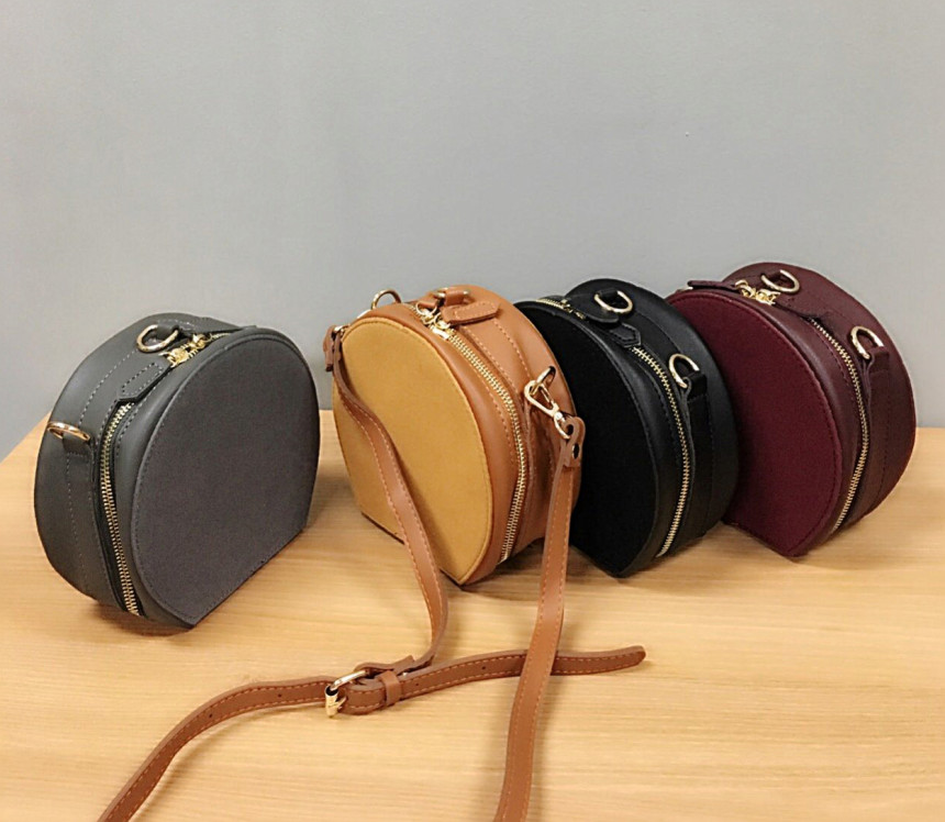 New mini-size vandal strap bag