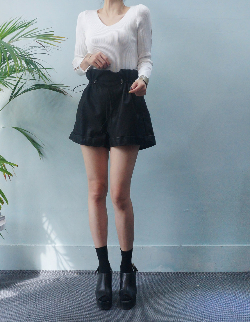 Women Short Pants Leather shorts Daily coordinatio