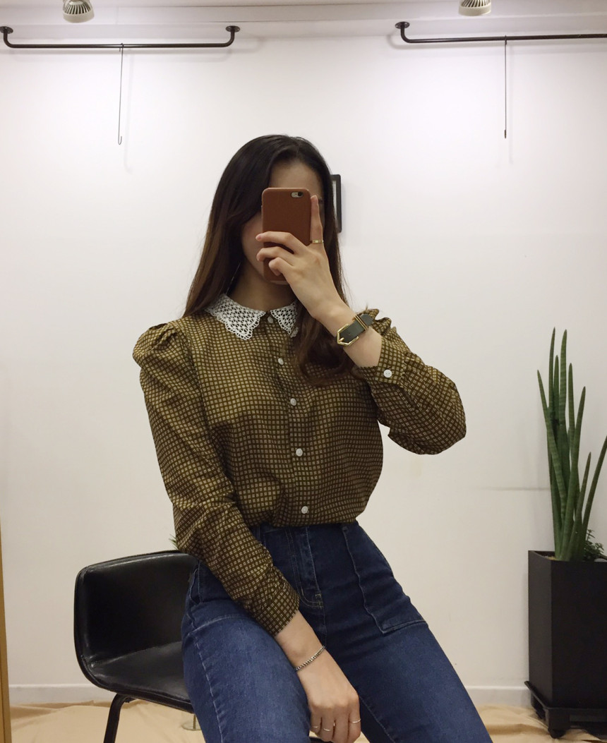 Women Blouses Lace collar check blouse Elegant one