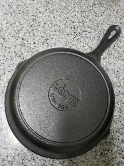 NEW FRYING PAN American Lodge Iron Frying Pans 8-i
