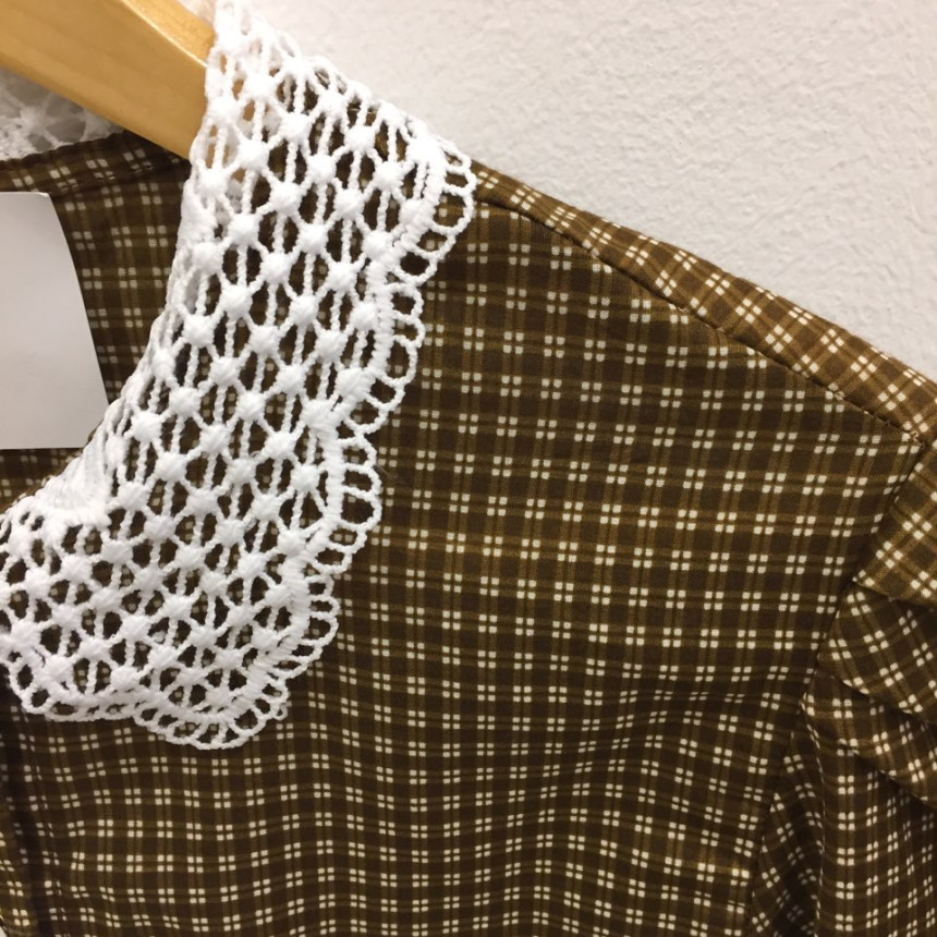 Women Blouses Lace collar check blouse Elegant one