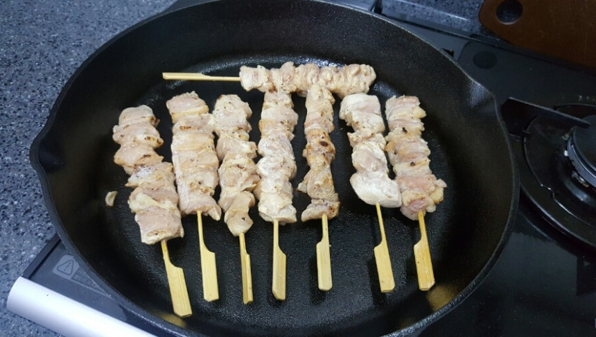 NEW FRYING PAN American Lodge Iron Frying Pans 8-i