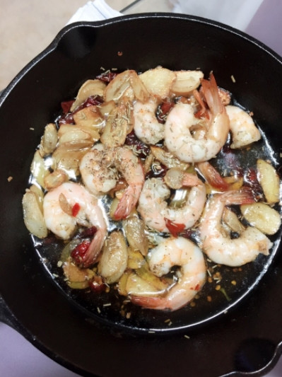 NEW FRYING PAN American Lodge Iron Frying Pans 8-i