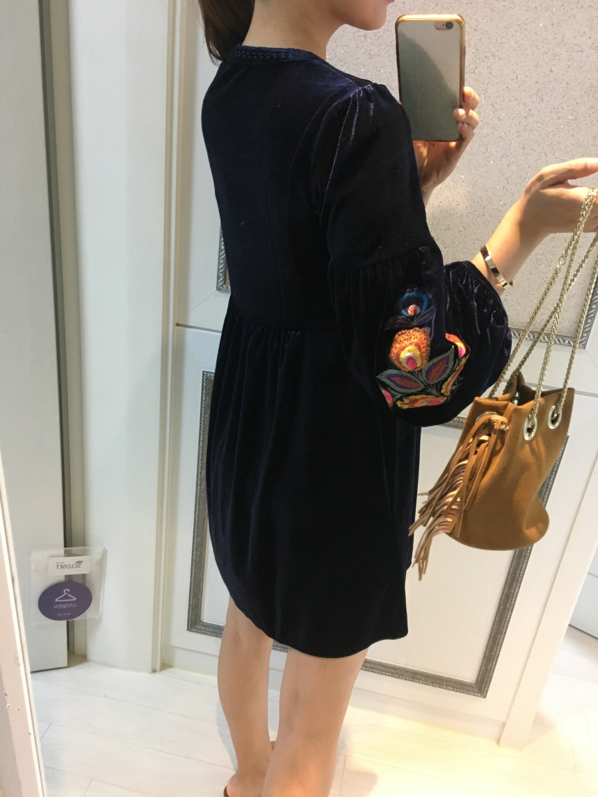 New Women Dress Velvet Flower Embroidery Balloon S