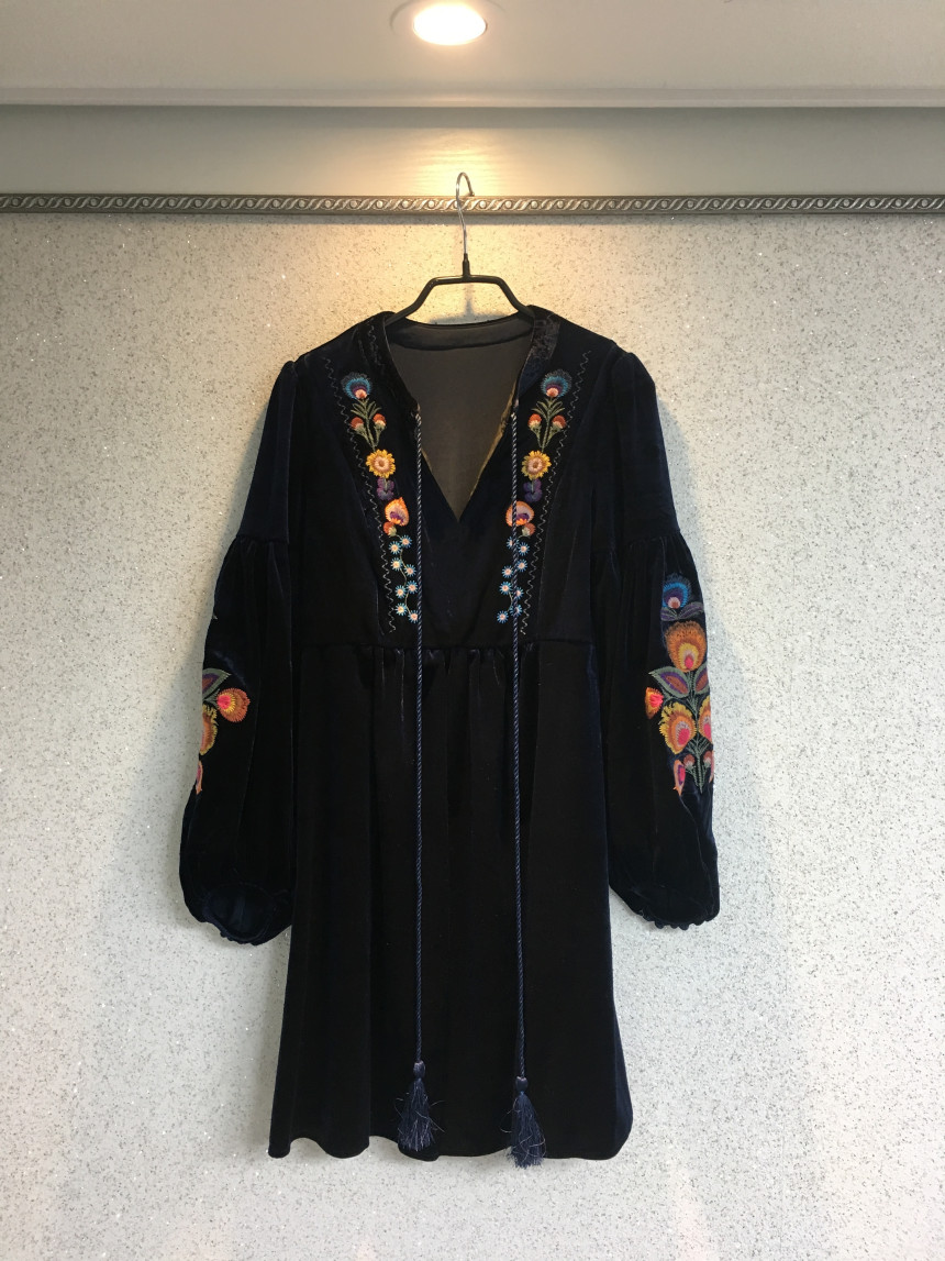 New Women Dress Velvet Flower Embroidery Balloon S