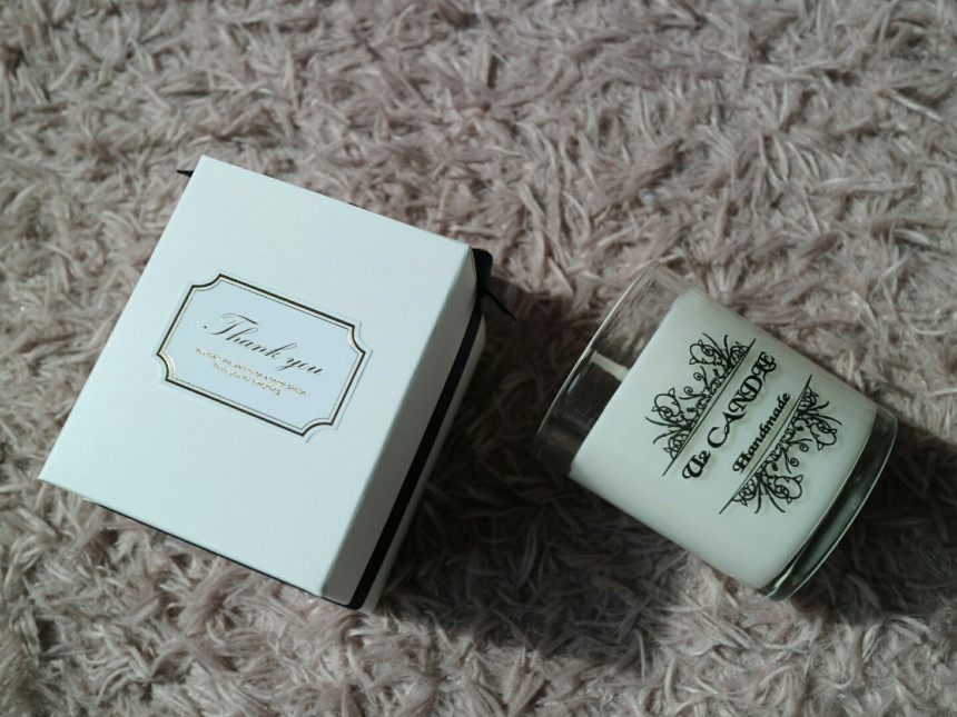 Natural Strawberry Candle Soi Forward 7 oz 210ml N