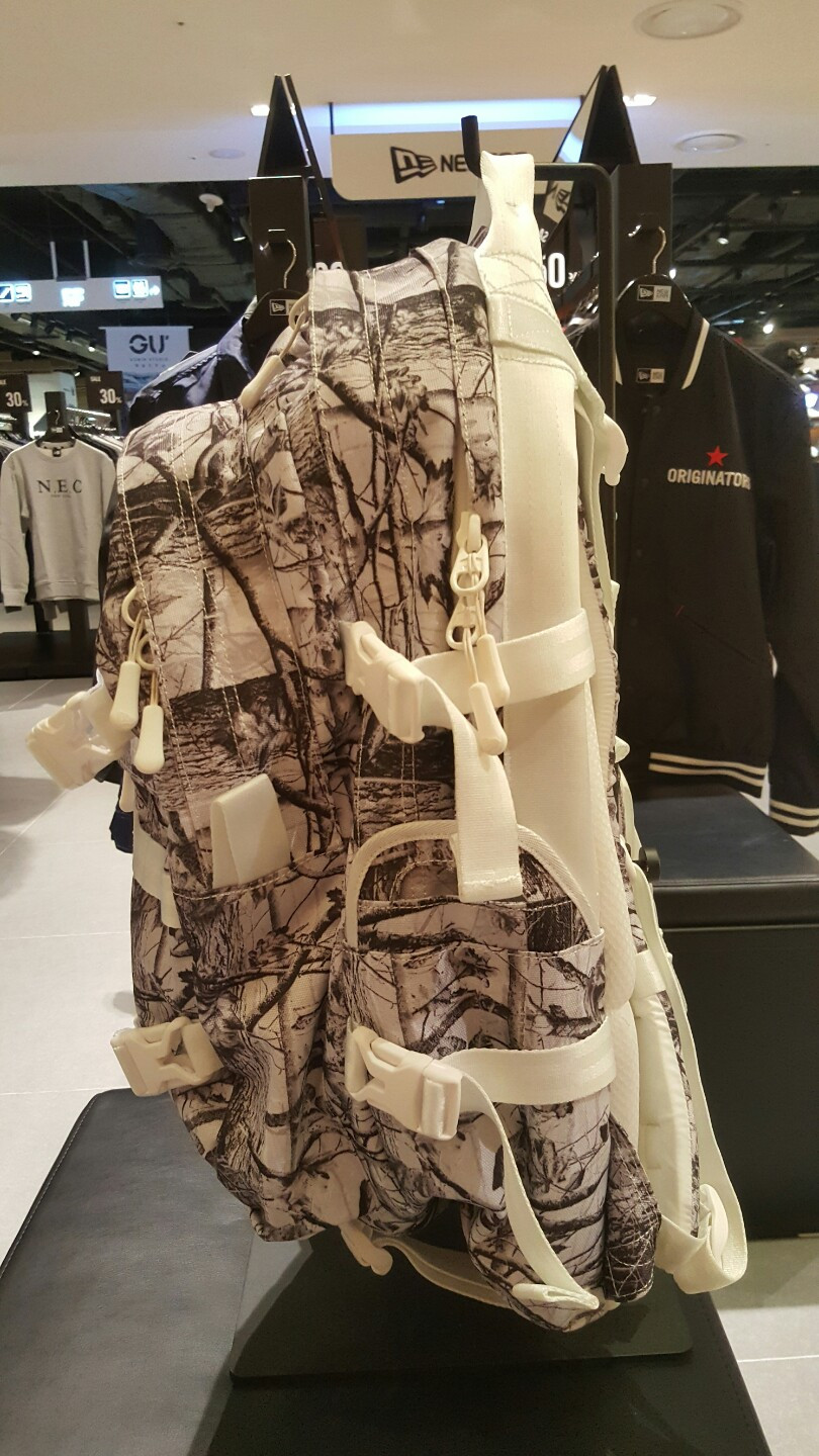 NE CARRIER PACK64 11411324