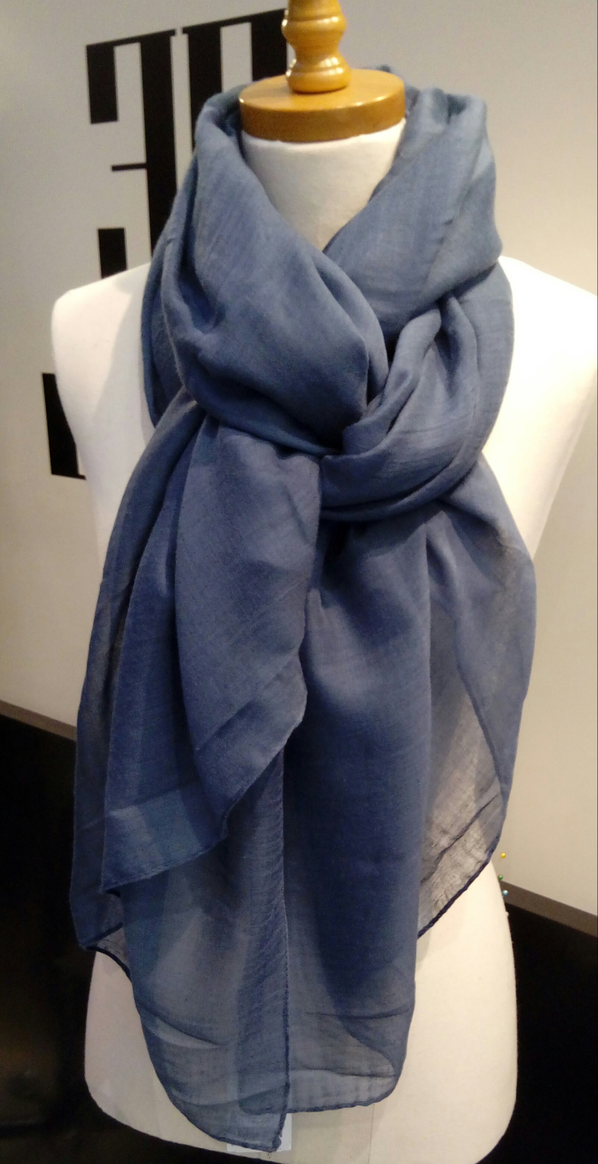 Franco Feraro Estilo scarf CLEO SOLID F18F2HP Gull