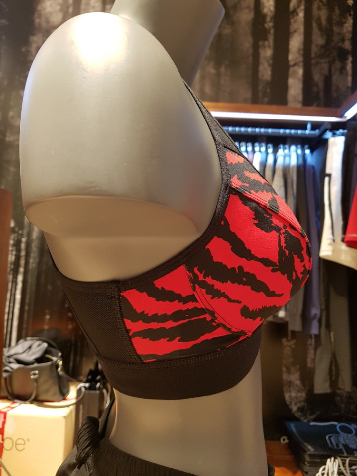Hip Impact Bra 1.0