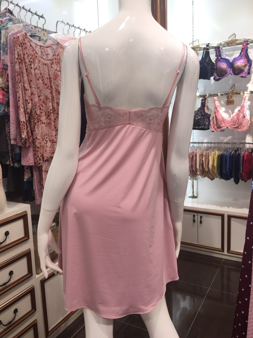 2017 Fall Ad Product Makeup Set Slip WFS1880 Women