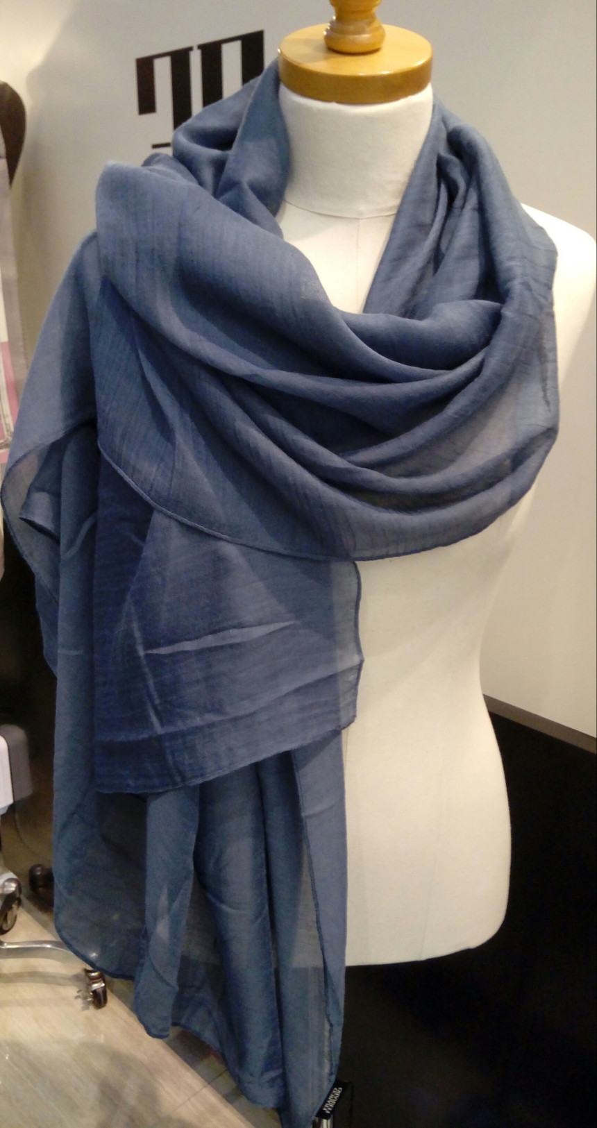 Franco Feraro Estilo scarf CLEO SOLID F18F2HP Gull