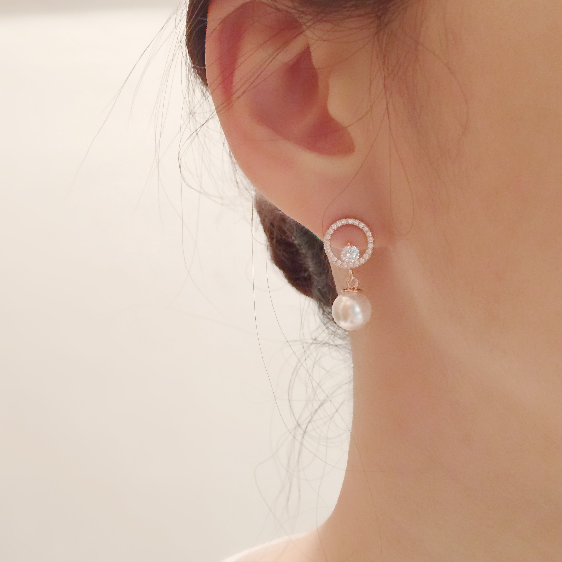 <b><p>14K Gold pin Pearl Drop Weddg Jewelry Birthday</p></b><b><p>14K ゴールドピン 真珠 ドロップ ウエディングジュエリー 初誕生日 グムチムイヤリ</p></b><br /><br /><p align='center'>