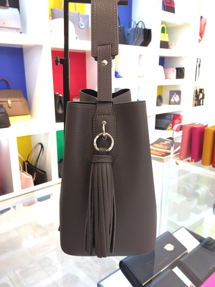 <b><p>Black BA7FHB934DY Ladies Shoulder Castel</p></b><b><p>かステルバジャク女性ショルダーバッグBA7FHB934DYブラック</p></b><br /><br /><p align='center'>