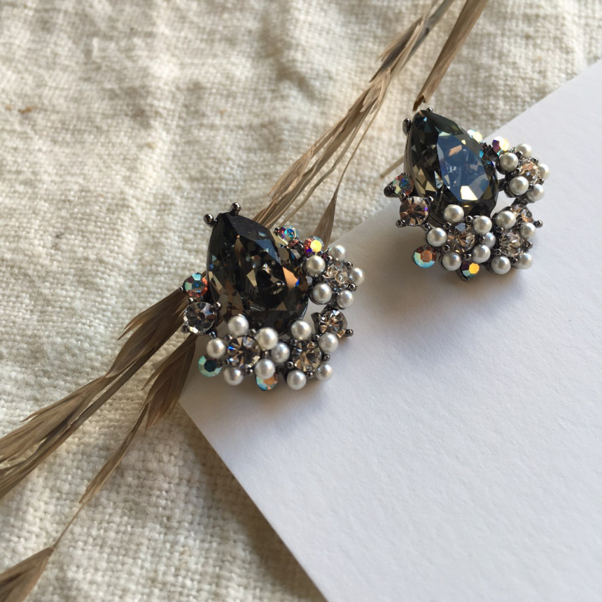 Twinkle Swarovski Pearl Earrings 3color Elegant to