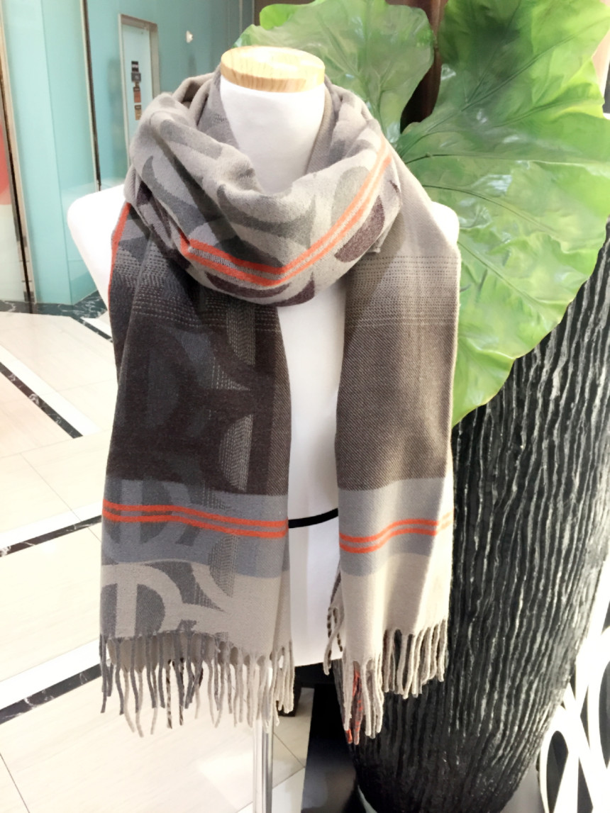 Louis Kattozu Mo blend muffler closure SA2HW805
