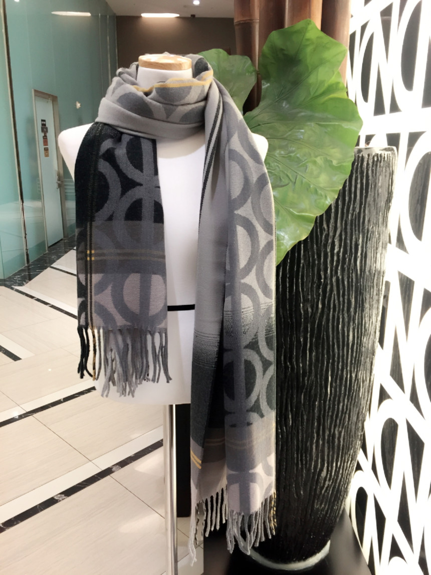 Louis Kattozu Mo blend muffler closure SA2HW805