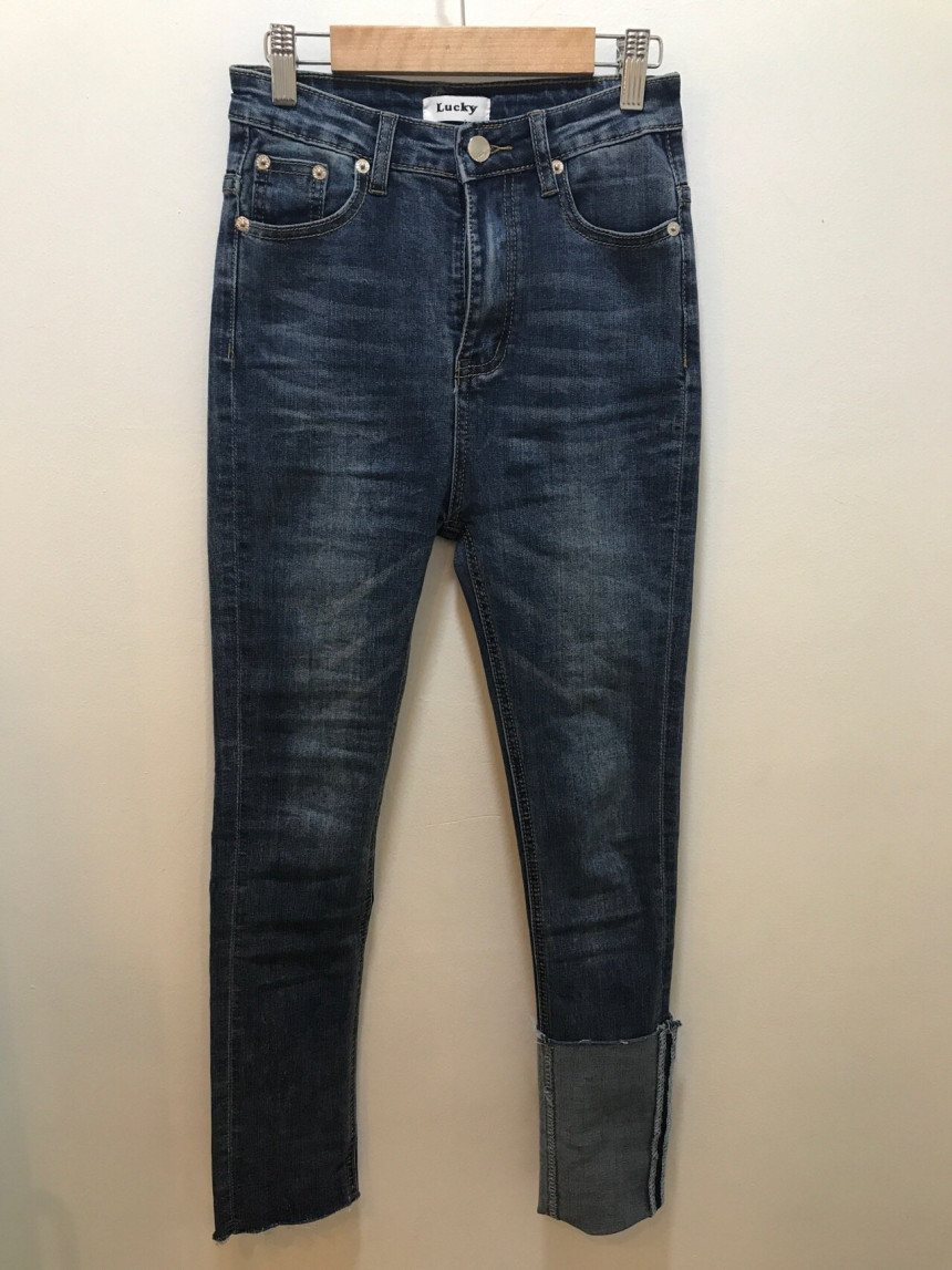 Women Jeans Pants Miss Universe rolls Date skinny 