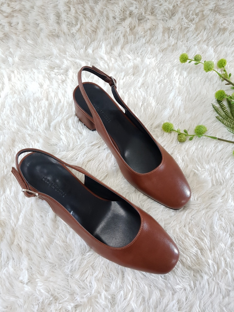 <b><p>Korean squa Sling Bag Middle Hill pump 4col</p></b><b><p>韓国語 スクエア スリングバック ミドルヒール パンプス 4col 正方形の鼻 女性</p></b><br /><br /><p align='center'>