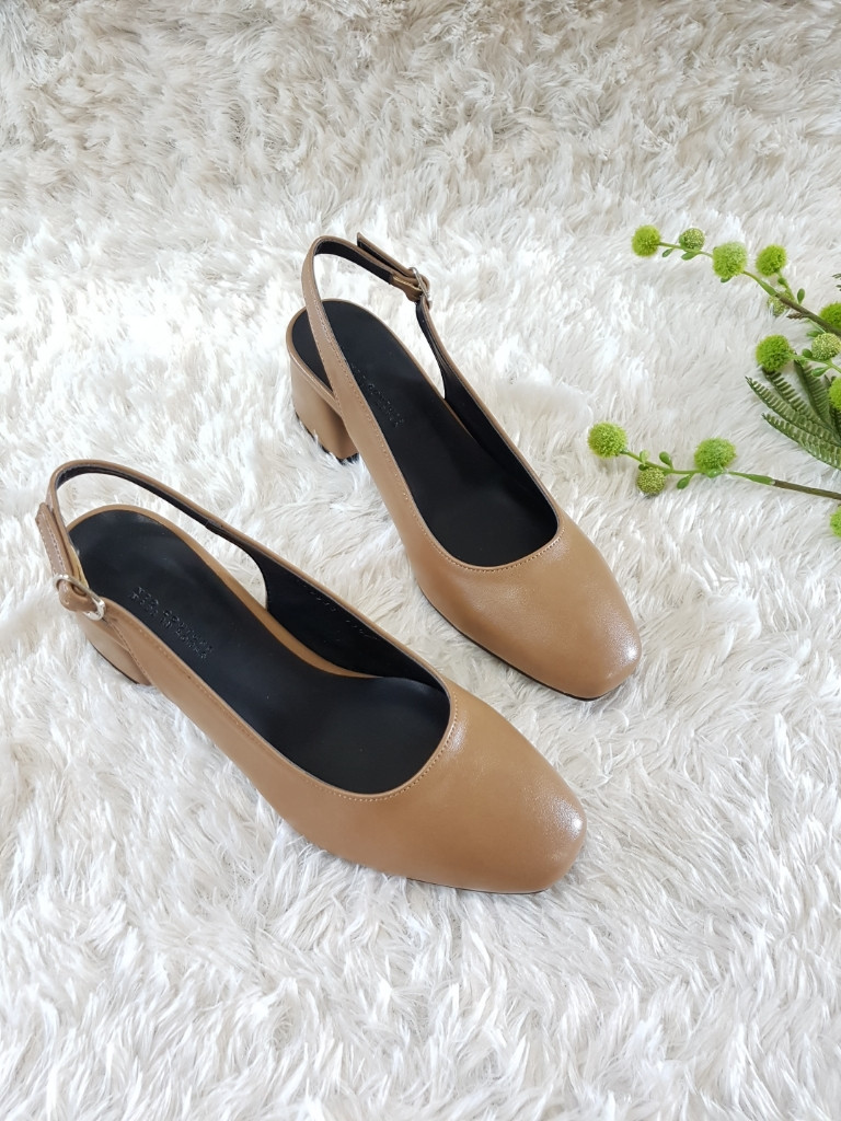 <b><p>Korean squa Sling Bag Middle Hill pump 4col</p></b><b><p>韓国語 スクエア スリングバック ミドルヒール パンプス 4col 正方形の鼻 女性</p></b><br /><br /><p align='center'>