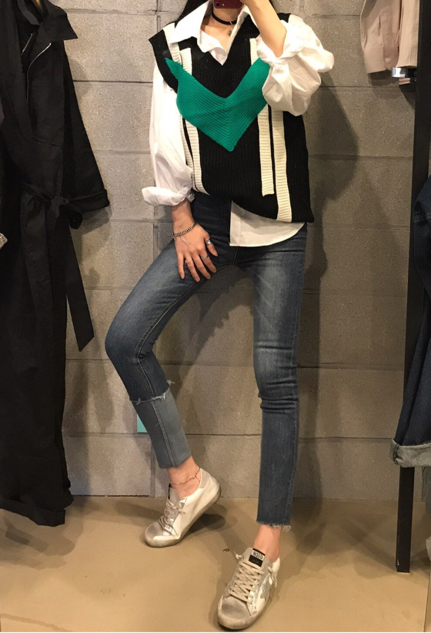 Women Jeans Pants Miss Universe rolls Date skinny 