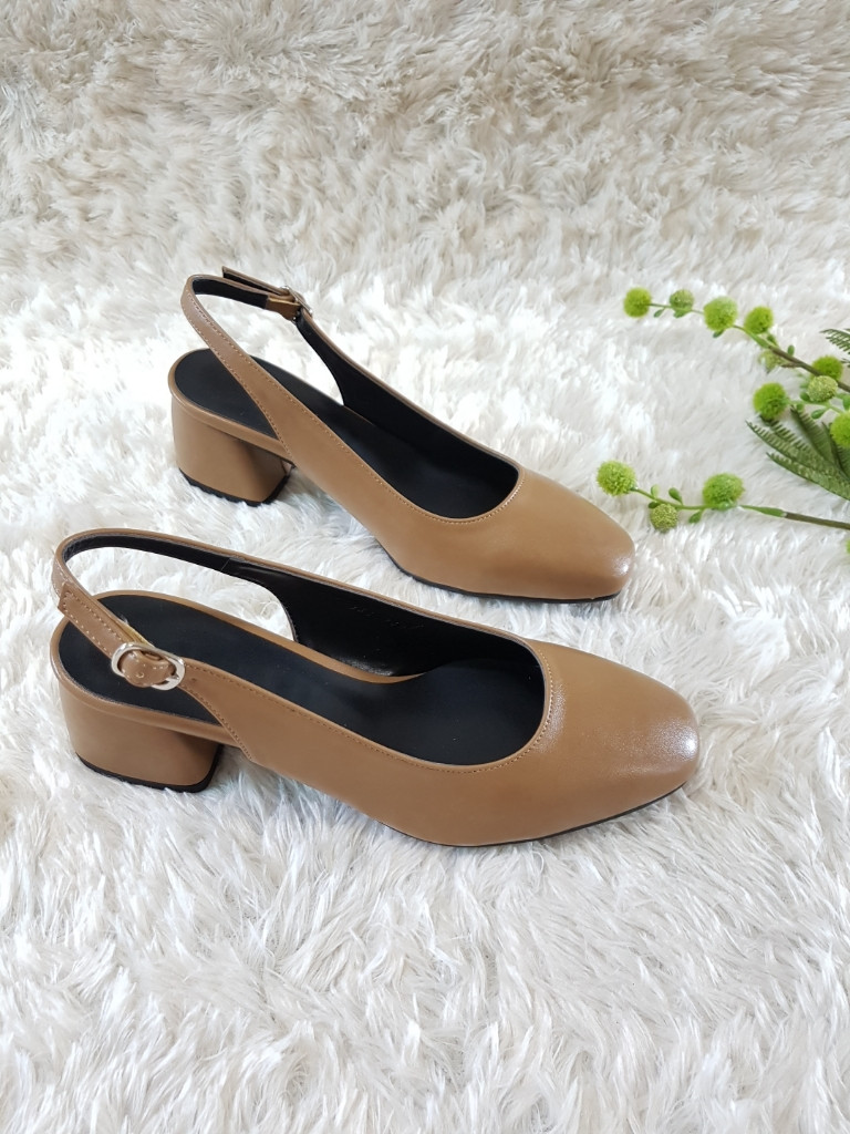 <b><p>Korean squa Sling Bag Middle Hill pump 4col</p></b><b><p>韓国語 スクエア スリングバック ミドルヒール パンプス 4col 正方形の鼻 女性</p></b><br /><br /><p align='center'>