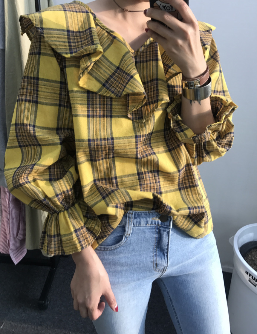 Women Blouses Checkup Ruffle Blouse