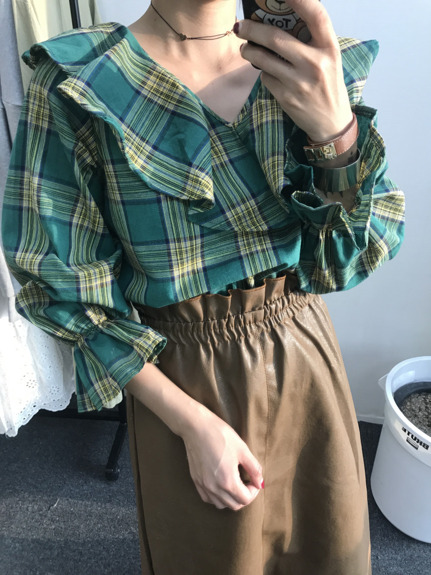 Women Blouses Checkup Ruffle Blouse