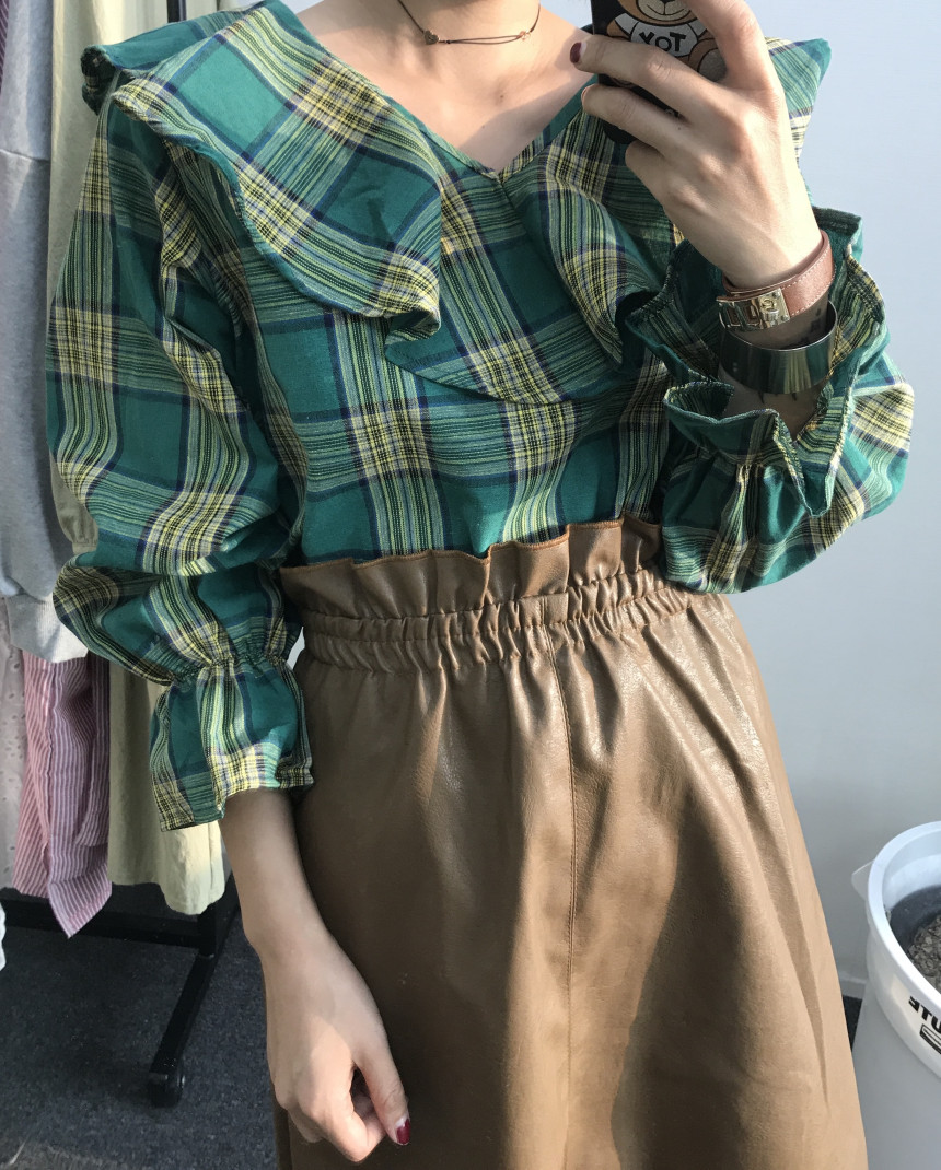 Women Blouses Checkup Ruffle Blouse
