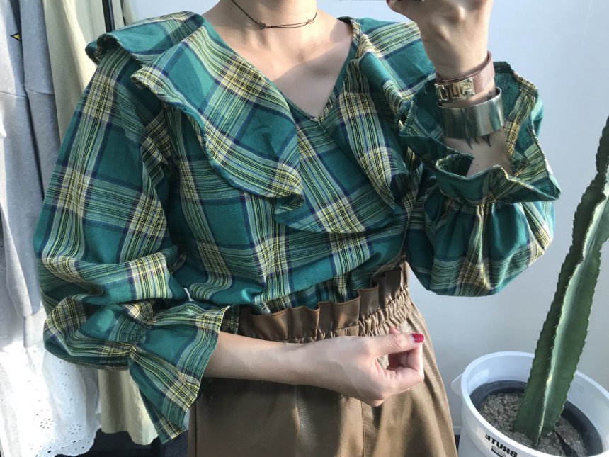 Women Blouses Checkup Ruffle Blouse