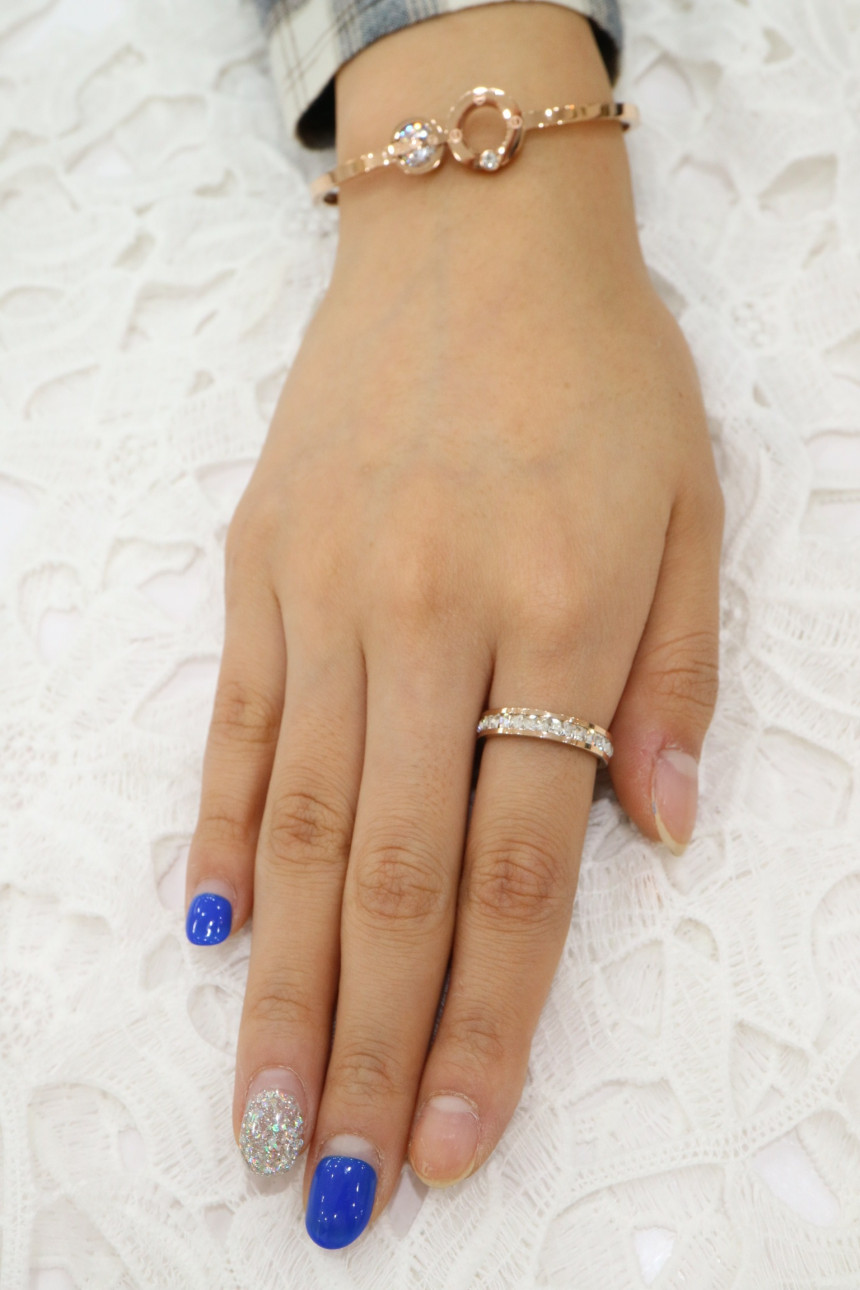 <b><p>No allergi Colorss titanium square cryst</p></b><b><p>ノーアレルギー 無変色 チタン スクエア クリスタル MS Pゴシック リング 今日のファッション</p></b><br /><br /><p align='center'>