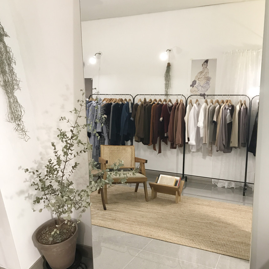 Goliath Knit Pleated Long Skirt 2color Flared Band