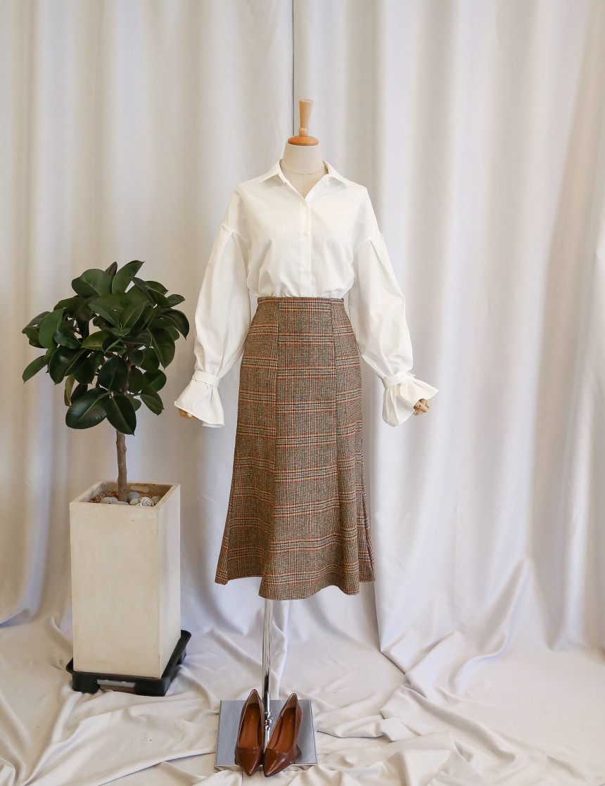 Check flare Long skirt Mermaid office Look Hospita