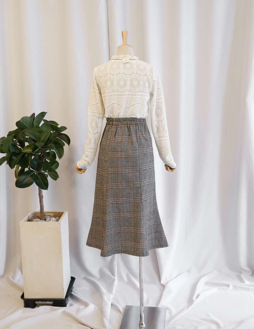 Check flare Long skirt Mermaid office Look Hospita