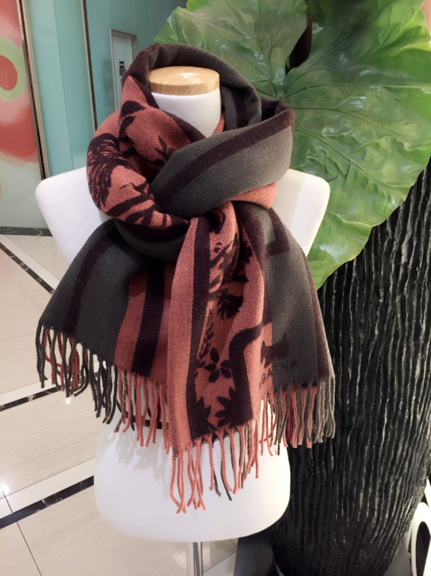 Agata Woven Shawl Shafran SB2UHW322