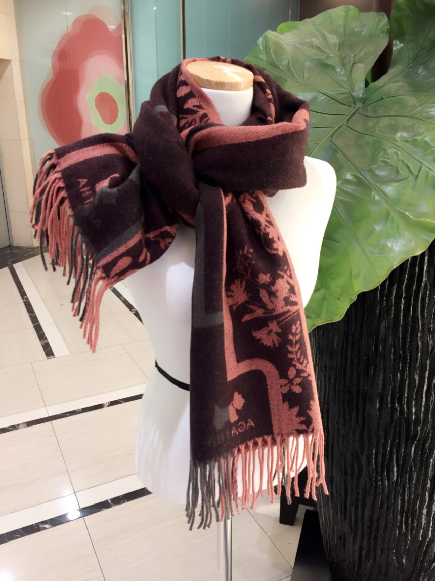 Agata Woven Shawl Shafran SB2UHW322