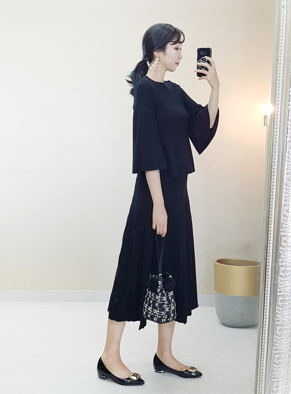 Melonite Pleated A-Line Long Skirt
