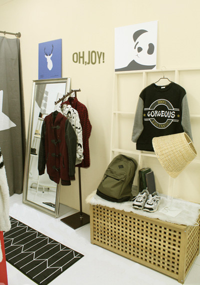 Melonite Pleated A-Line Long Skirt