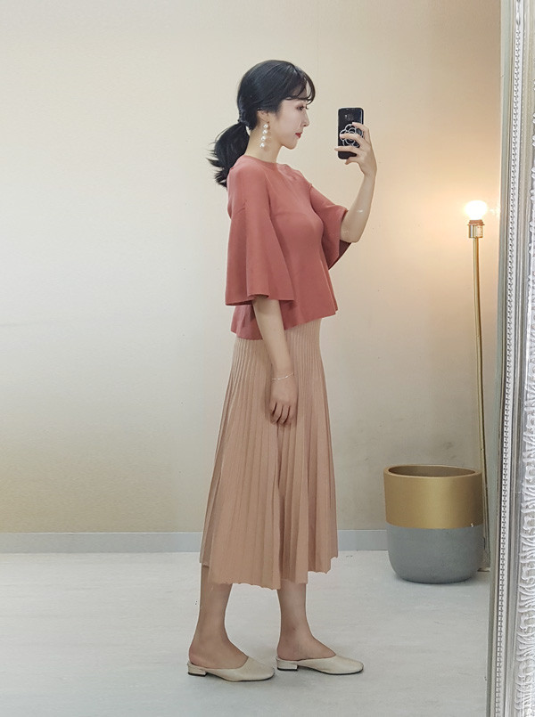 Melonite Pleated A-Line Long Skirt