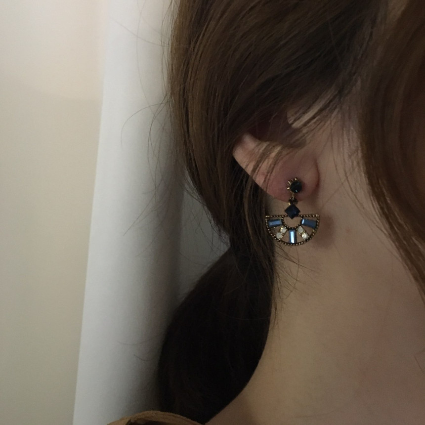 Loos Crystal Drop Earrings Vintage Diamonds Hangin