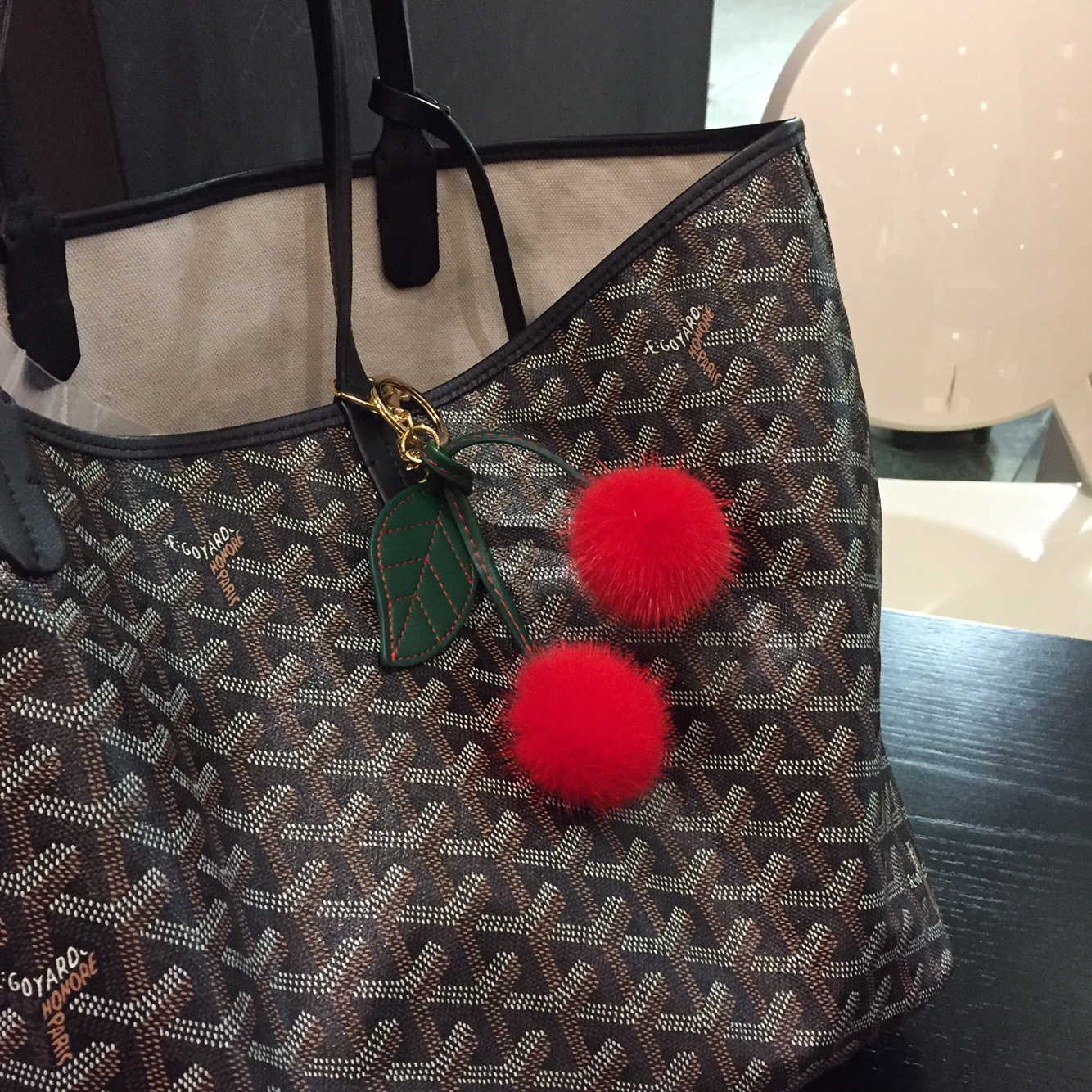 European mink cherry keyring Same day shipping pom