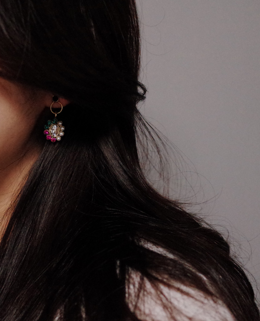 BEE bee flower petite drop earrings handmade styli