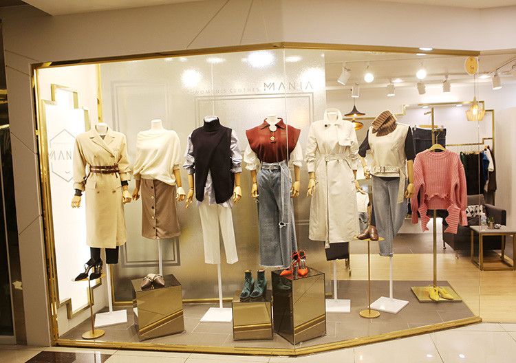 Suede Angle Boots Camel Woman Scissors Styling Spa