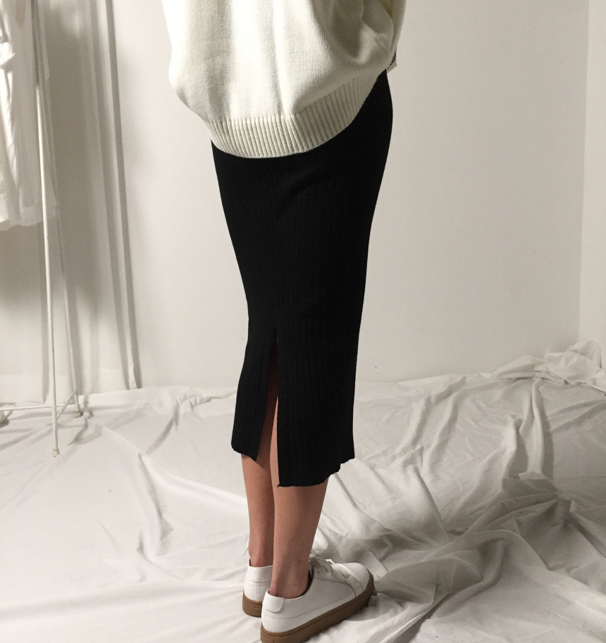 Martini Goliath knit slit Long skirts Casual minim