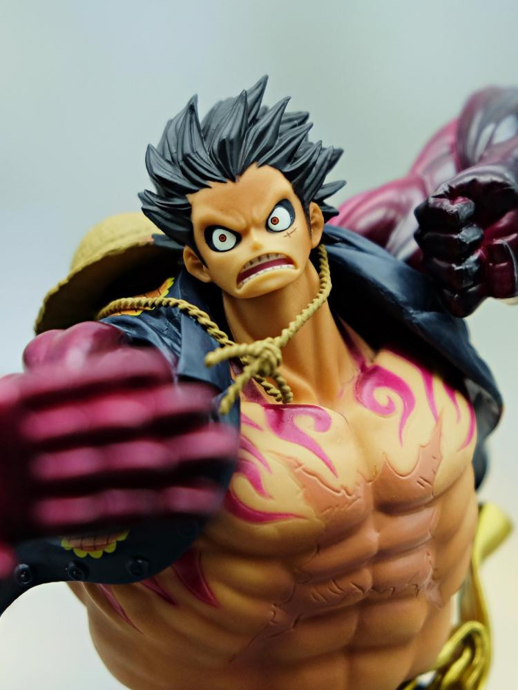 One Piece Luffy Figure Gear 4 Formal King Overlap 