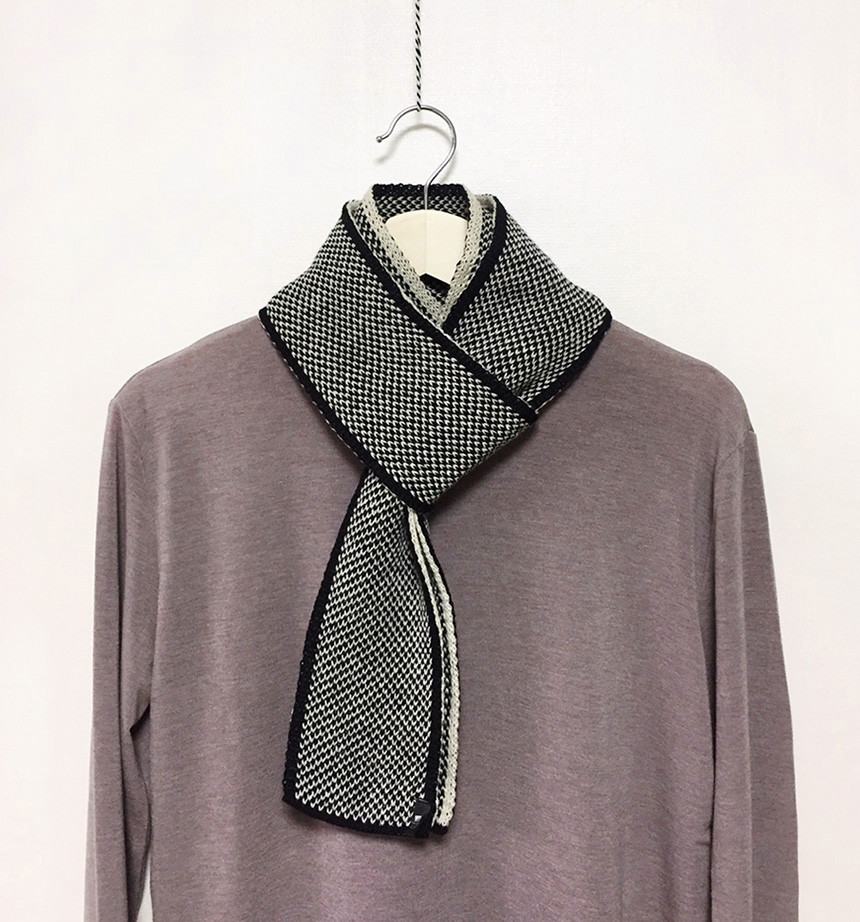 Petit Mini Knit Shawl Muffler Girls Couple