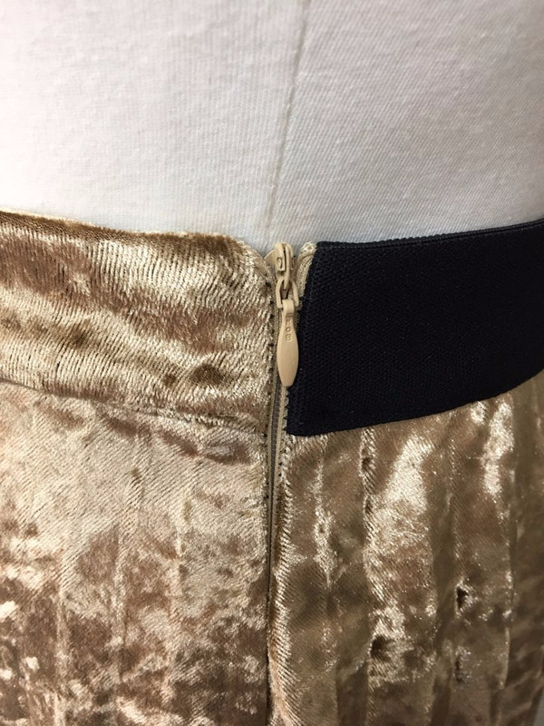Velvet long skirt wrinkled gold skirt fabric point