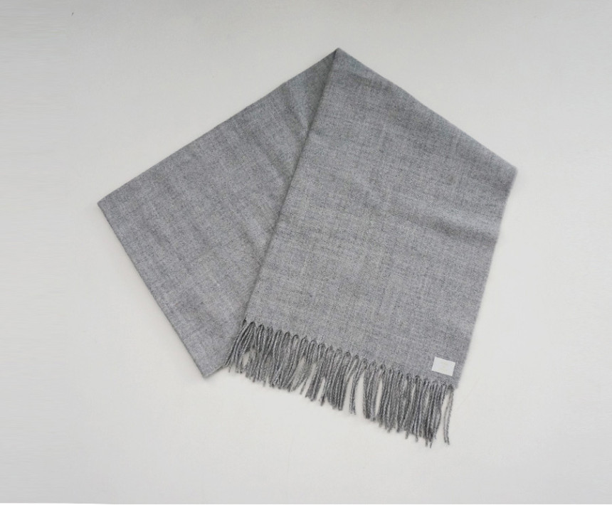 Plain Surgical Wool muffler Woman Autumn Cozy Look